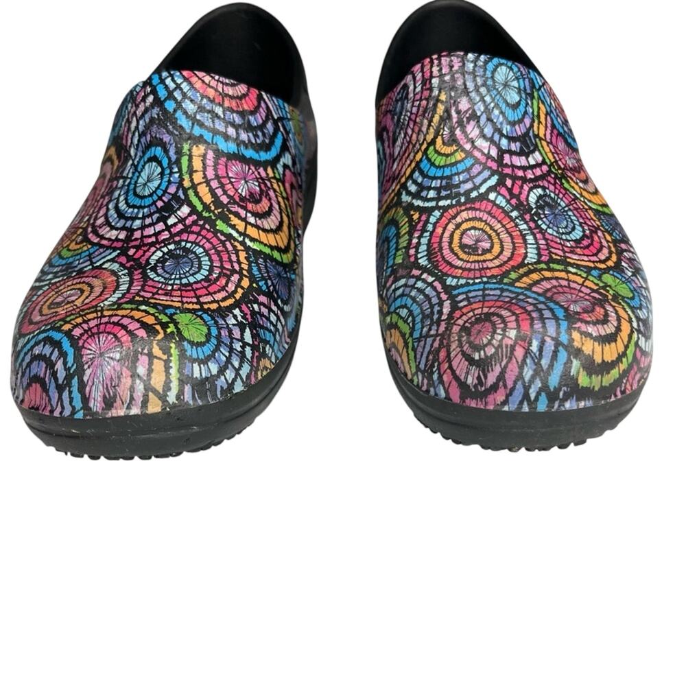 Crocs Neria Pro Graphic Clogs Slip Resistant Size 8 Rainbow Casual Comfort - Picture 4 of 16